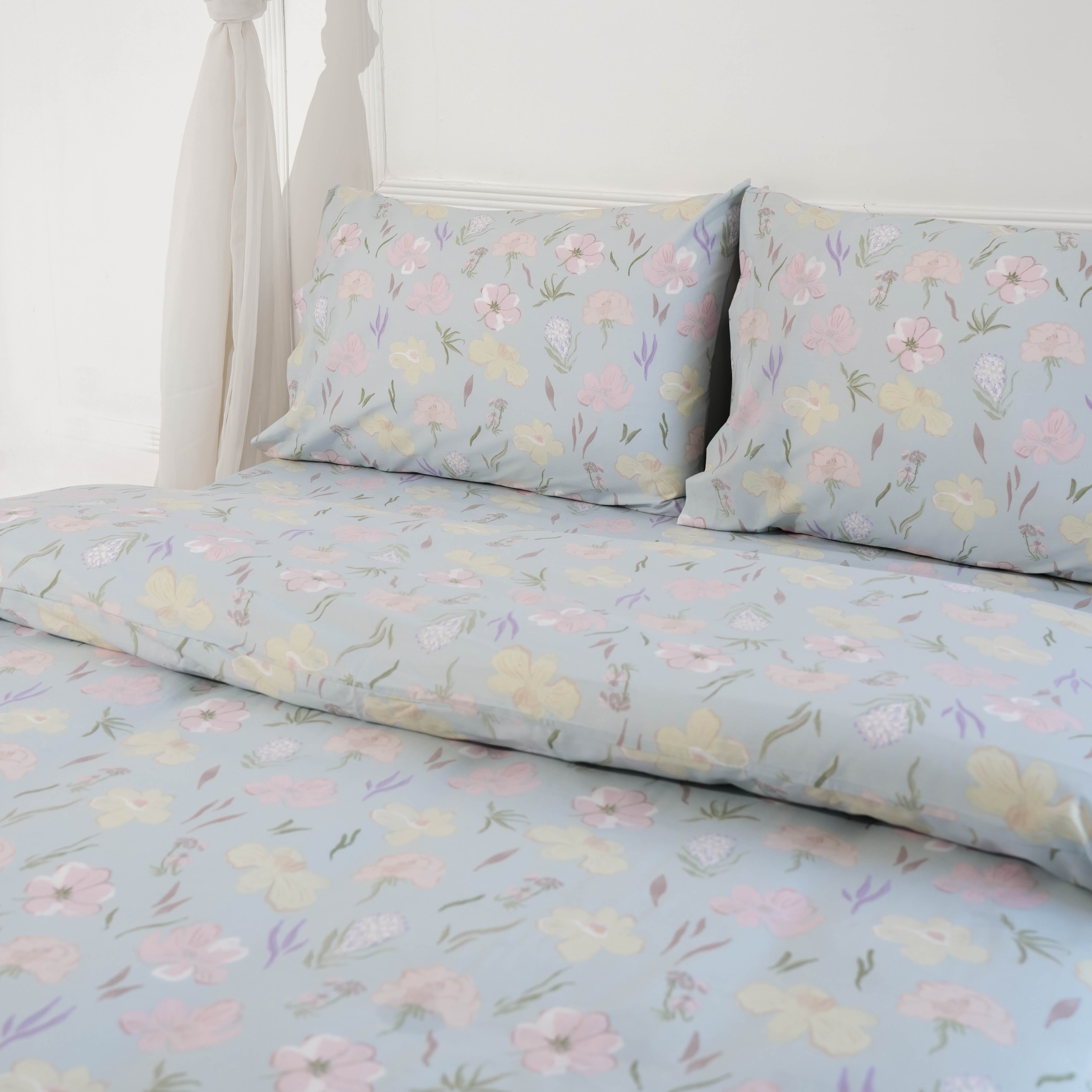 Gardenia Pillowcases